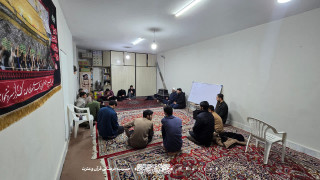 نشست اجرایی با حضور اعضا حسینیه 