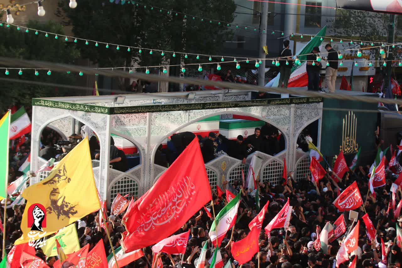 گزارش تصویری تشییع رهبر شهید 4